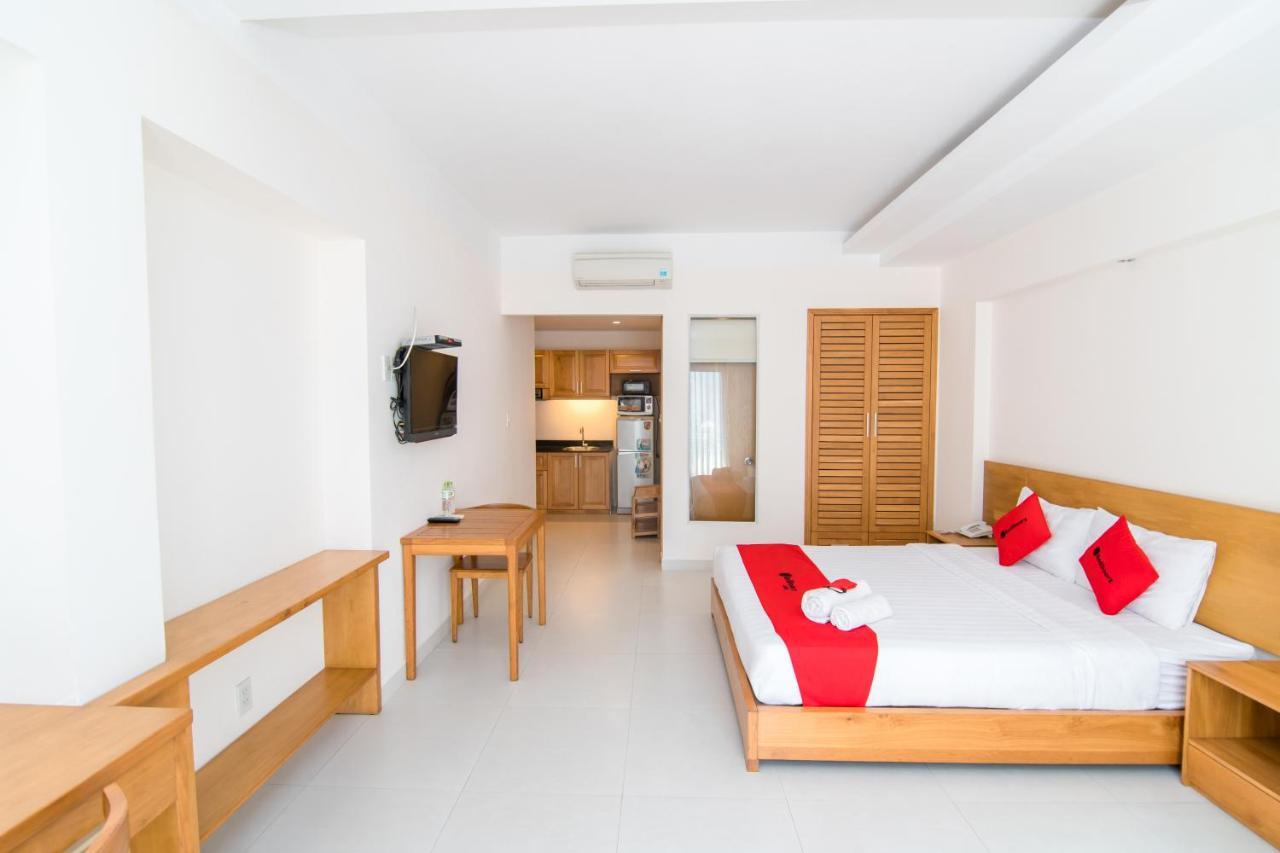 Reddoorz Plus Near Secc D7 胡志明市 外观 照片