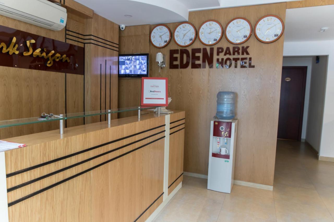 Reddoorz Plus Near Secc D7 胡志明市 外观 照片