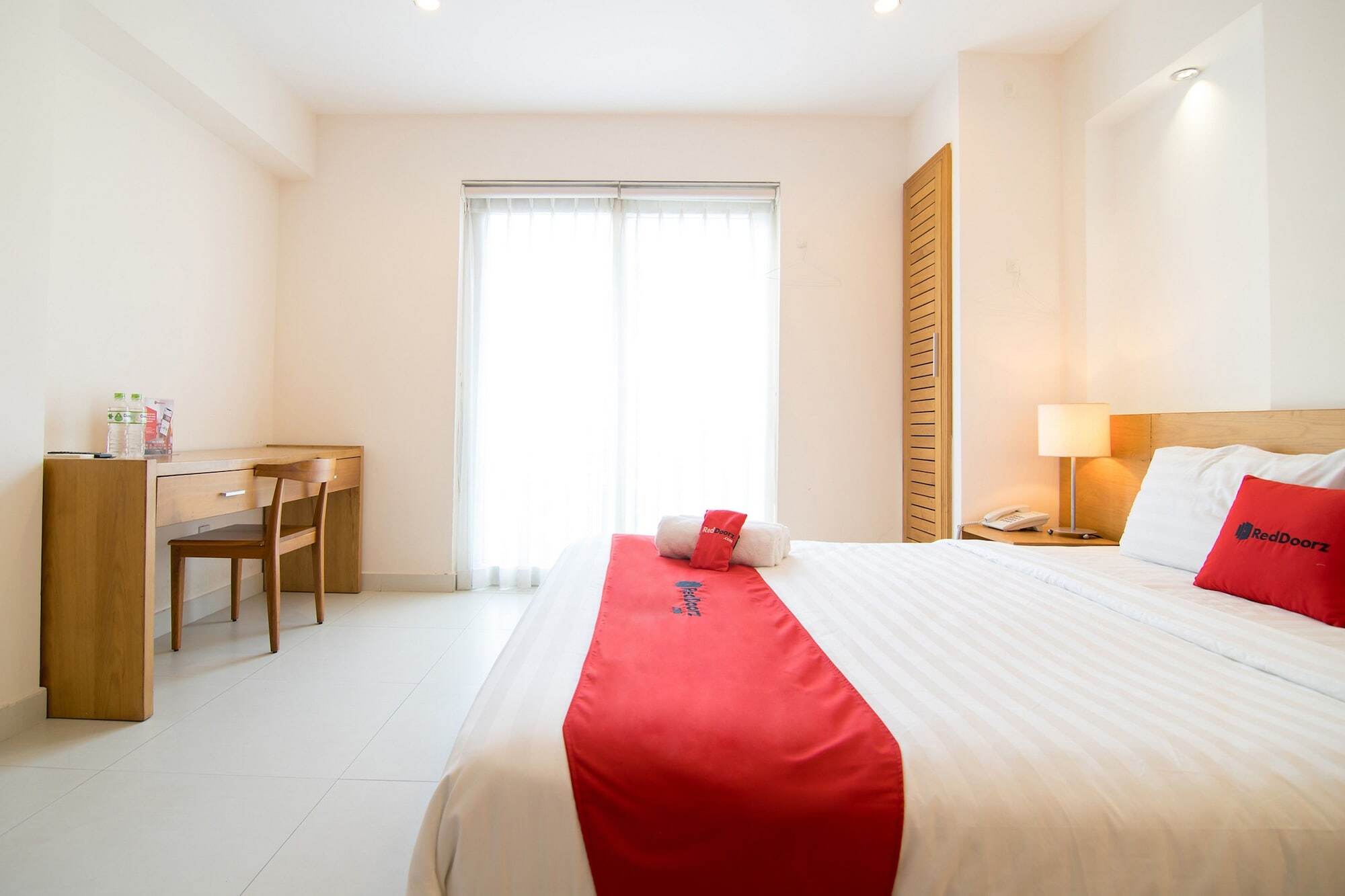 Reddoorz Plus Near Secc D7 胡志明市 外观 照片