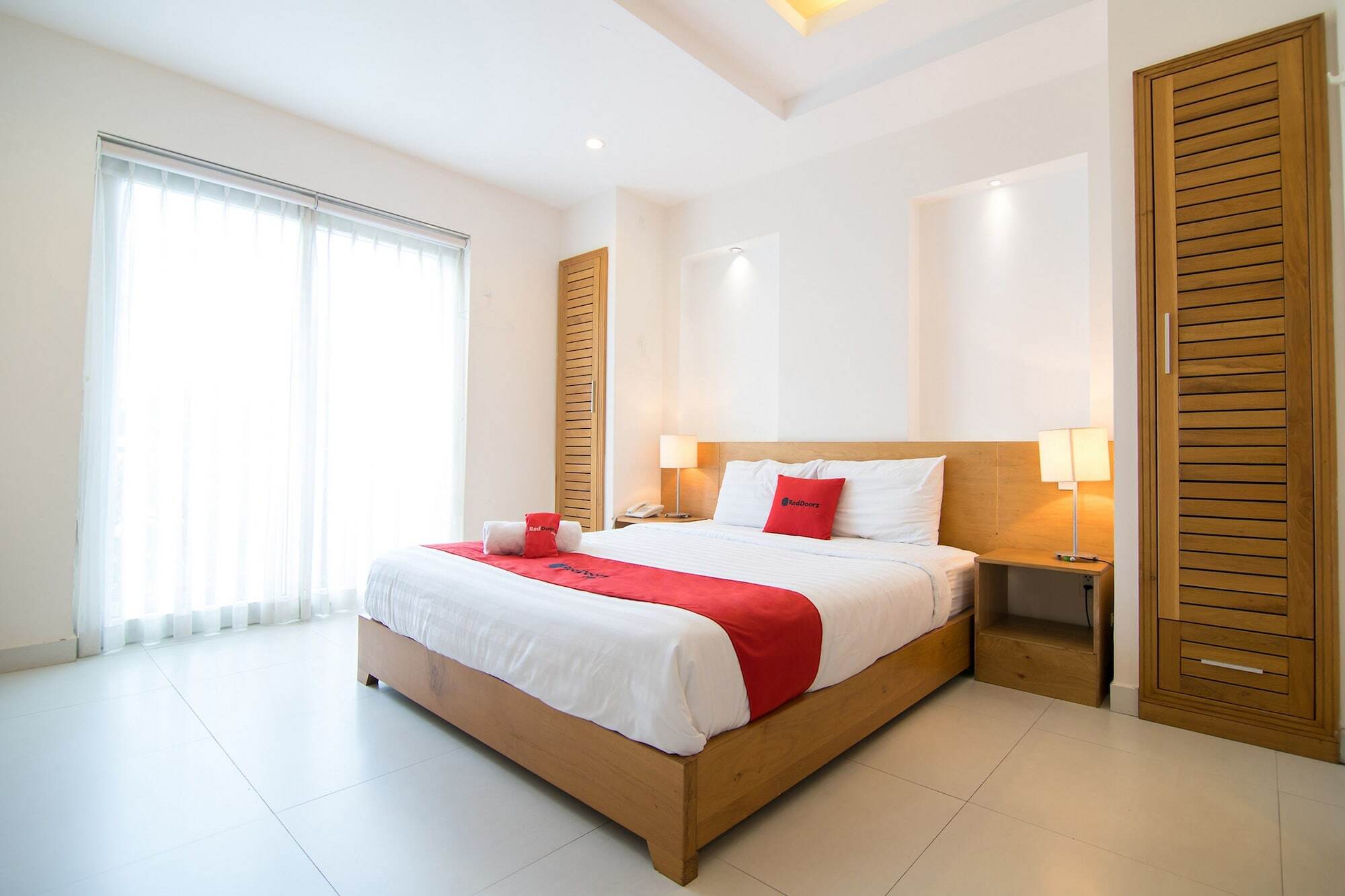 Reddoorz Plus Near Secc D7 胡志明市 外观 照片