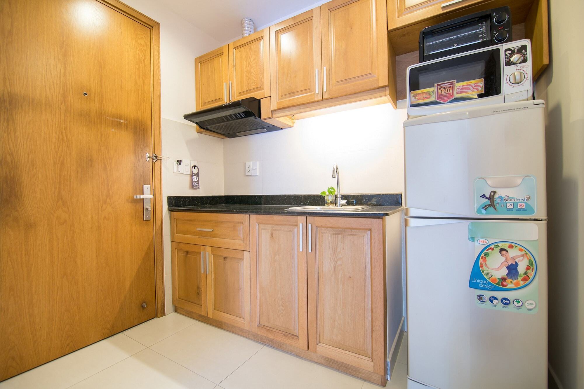 Reddoorz Plus Near Secc D7 胡志明市 外观 照片