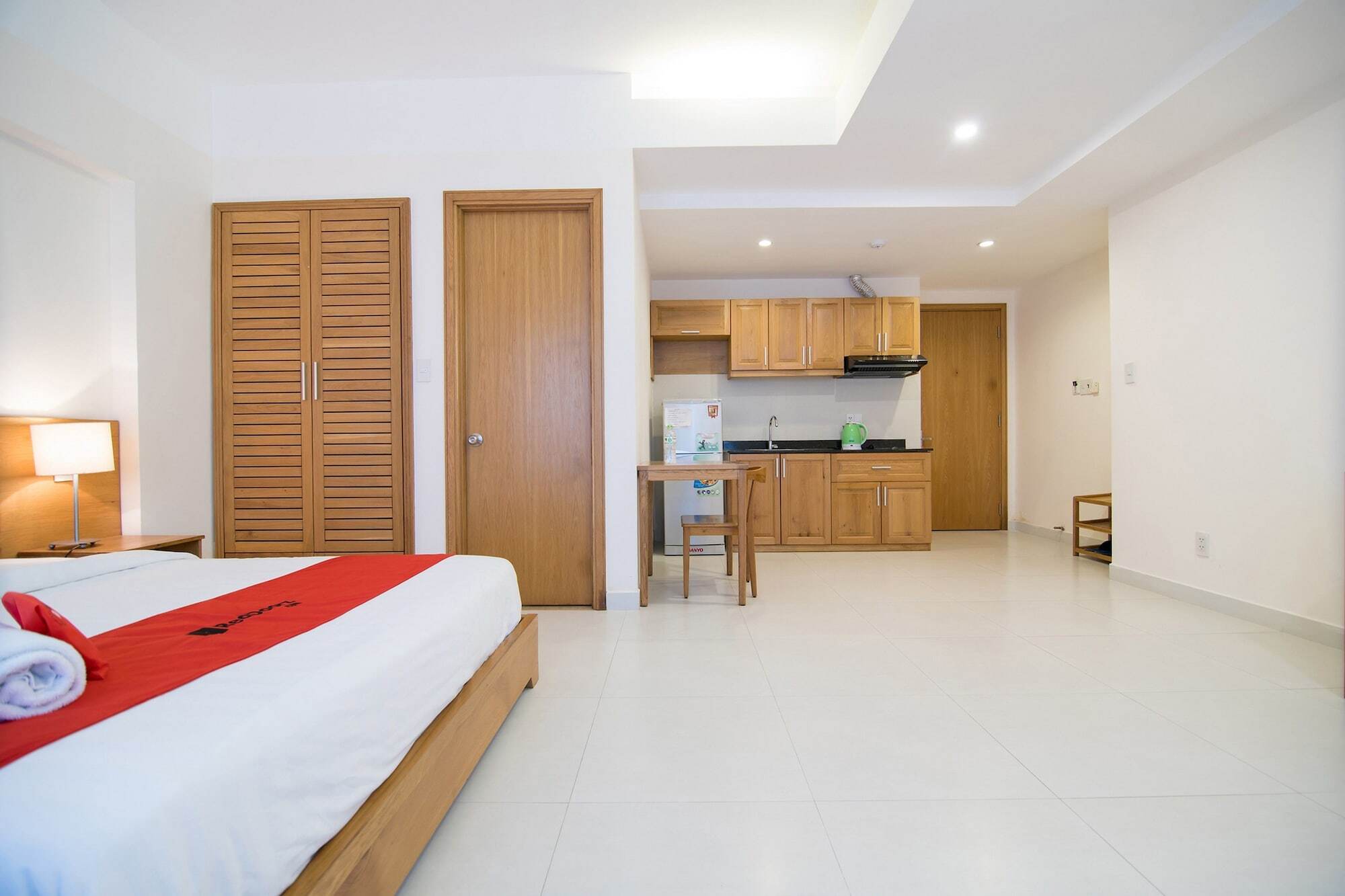 Reddoorz Plus Near Secc D7 胡志明市 外观 照片