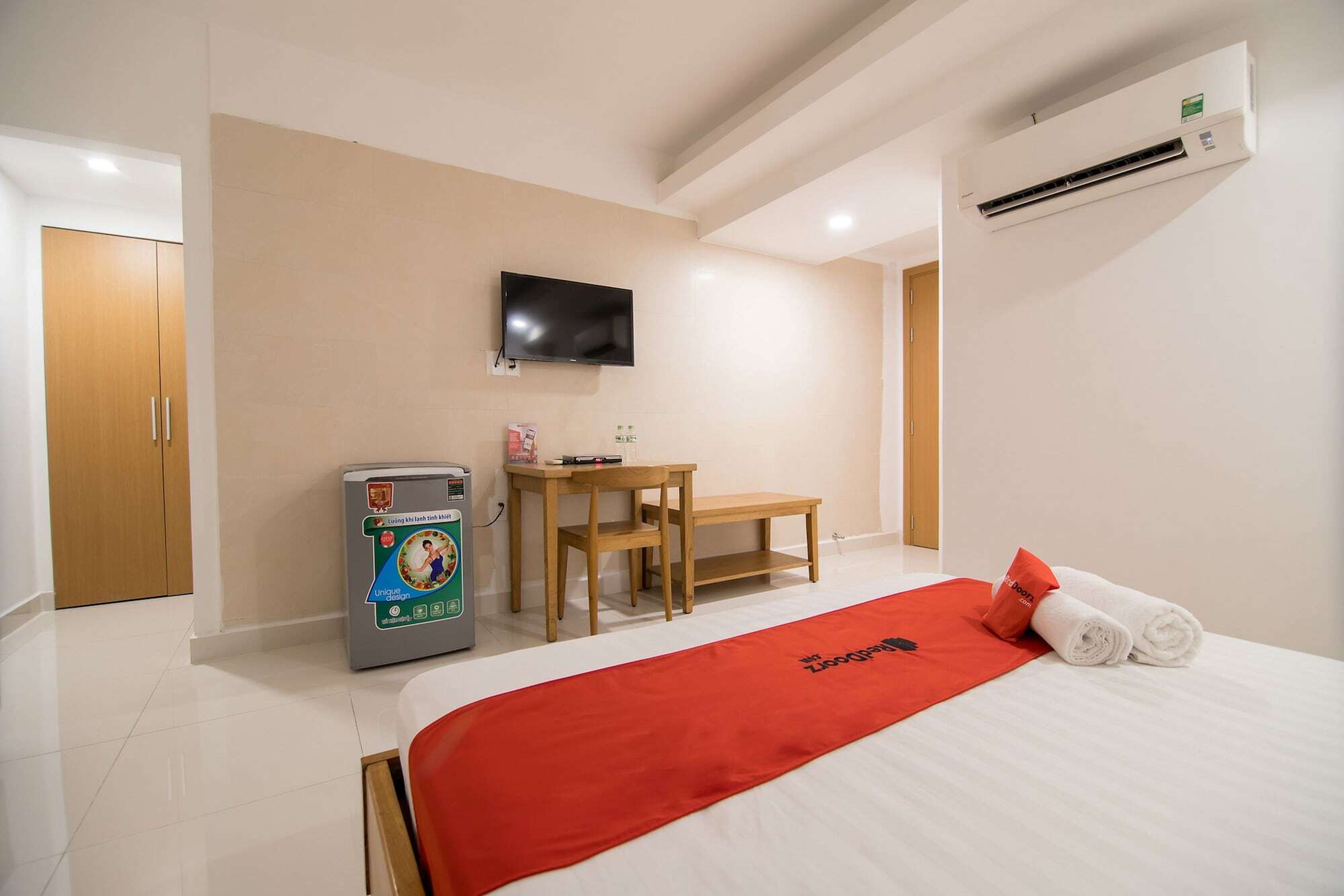 Reddoorz Plus Near Secc D7 胡志明市 外观 照片